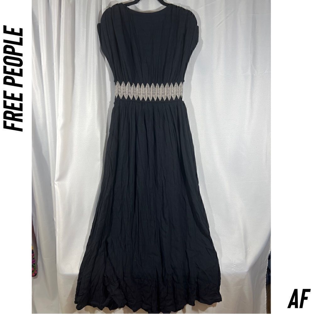 FREE PEOPLE DEVON MAXI DRESS NEW SMALL IN BLACK - Picture 4 of 8
